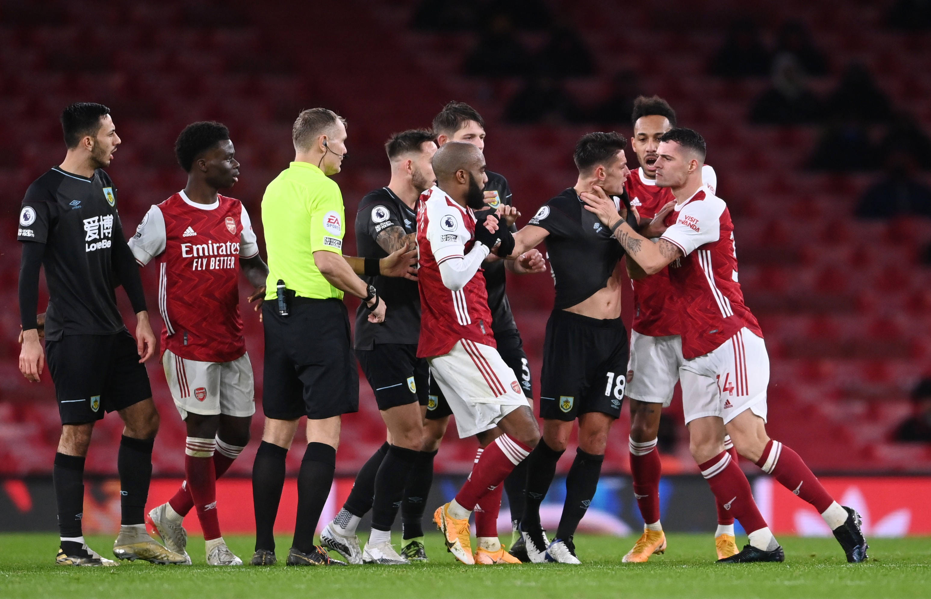 中仅有两次 中仅有两次